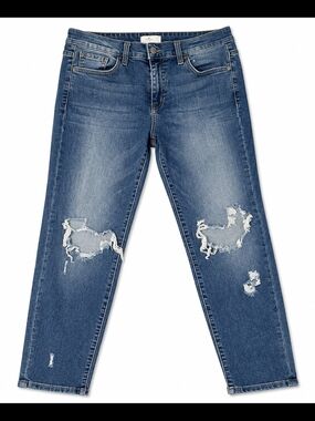 id:23 Distressed Boyfriend Jeans – Size 29